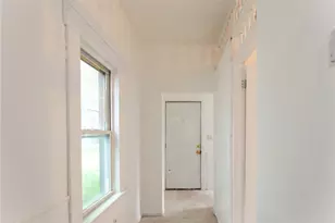 2039 Howard Ave, Middletown, OH 45044 - Photo 13