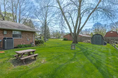 5385 Royalwood Drive, Centerville, OH 45429 - Photo 33