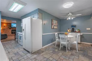 5385 Royalwood Dr, Centerville, OH 45429 - Photo 9