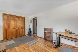 1712 N Dixie Dr, Vandalia, OH 45414 - Photo 3