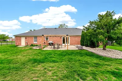 1524 Lindenhurst Drive, Centerville, OH 45459 - Photo 51