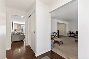 1524 Lindenhurst Dr, Centerville, OH 45459 - Photo 9