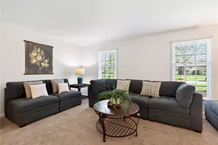 1524 Lindenhurst Dr, Centerville, OH 45459 - Photo 11