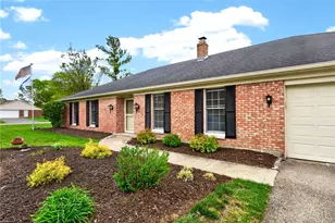 1524 Lindenhurst Dr, Centerville, OH 45459 - Photo 5