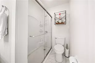 8320 Leisure Dr, Washington Twp, OH 45458 - Photo 13