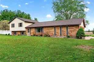 9367 Artz Rd, Huber Heights, OH 45344 - Photo 3