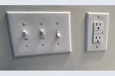 121 N Sycamore Street, Union City, OH 45390 - Photo 3