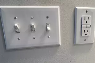 121 N Sycamore St, Union City, OH 45390 - Photo 3