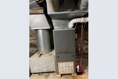 121 N Sycamore Street, Union City, OH 45390 - Photo 5