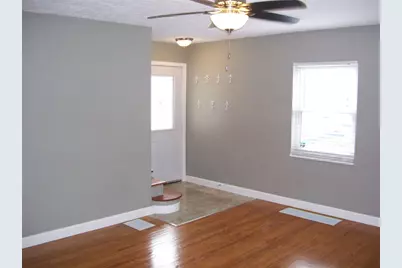 925 Croyden Drive, Dayton, OH 45420 - Photo 7