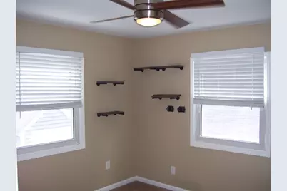 925 Croyden Drive, Dayton, OH 45420 - Photo 11