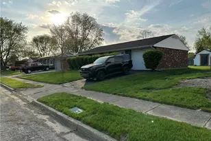 2216 Minnesota Dr, Xenia, OH 45385 - Photo 1