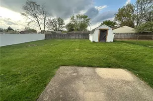 2216 Minnesota Dr, Xenia, OH 45385 - Photo 3