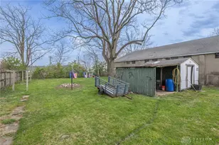 2210 Larch St, Springfield, OH 45503 - Photo 19