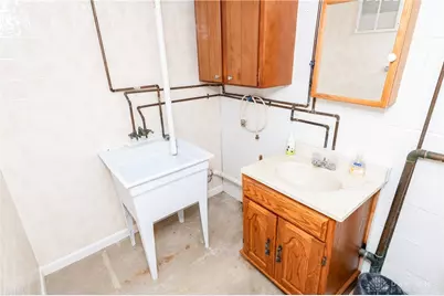 712 Hile Lane, Englewood, OH 45322 - Photo 51