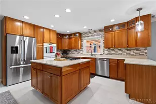 5583 Hugh Dr, Centerville, OH 45459 - Photo 13