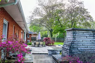 6091 Mad River Rd, Washington Twp, OH 45459 - Photo 23