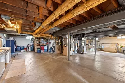 2110 Far Hills, Oakwood, OH 45419 - Photo 13