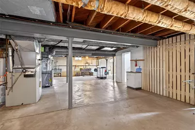 2110 Far Hills, Oakwood, OH 45419 - Photo 15