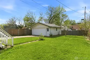 1005 S Central Ave, Fairborn, OH 45324 - Photo 11