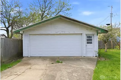 1005 S Central Avenue, Fairborn, OH 45324 - Photo 7