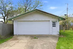 1005 S Central Ave, Fairborn, OH 45324 - Photo 7