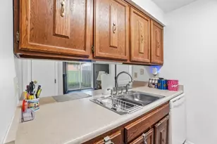 5361 Bessmer Dr, Trotwood, OH 45426 - Photo 13