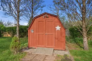 4258 Lyndell Dr Dr, Beavercreek, OH 45432 - Photo 37