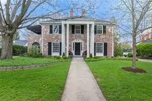 219 Dellwood Ave, Oakwood, OH 45419 - Photo 1