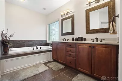 7491 Country Brook Court, Springboro, OH 45066 - Photo 23