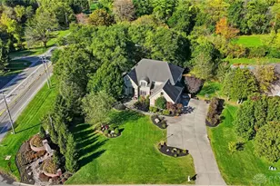 7491 Country Brook Ct, Clearcreek Twp, OH 45066 - Photo 3