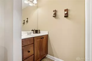 7491 Country Brook Ct, Clearcreek Twp, OH 45066 - Photo 31