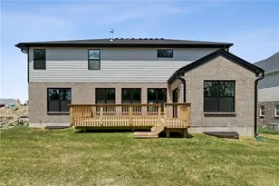 39 Glasgow St, Springboro, OH 45066 - Photo 3