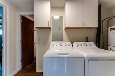 6052 Old Troy Pike, Huber Heights, OH 45424 - Photo 17