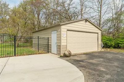 8555 Lochard Road, Sidney, OH 45365 - Photo 47