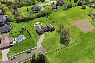926 Goal Post Dr, Washington Twp, OH 45458 - Photo 69