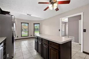 8818 Trowbridge Way, Huber Heights, OH 45424 - Photo 13
