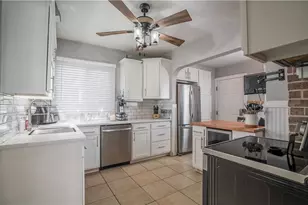 129 Linsan Ct, Dayton, OH 45410 - Photo 9
