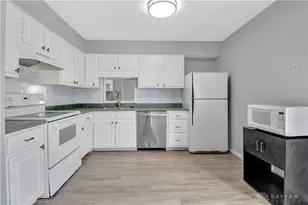6305 Meditation Ln, Dayton, OH 45449 - Photo 11