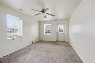 614 S River St, Franklin, OH 45005 - Photo 9