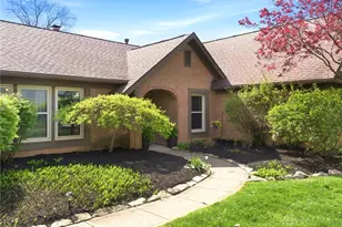 3955 Maple Grove Ln, Beavercreek, OH 45440 - Photo 1