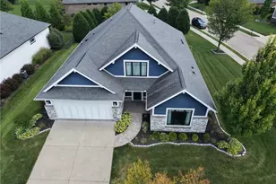1374 Highland Ln, Beavercreek Twp, OH 45385 - Photo 3