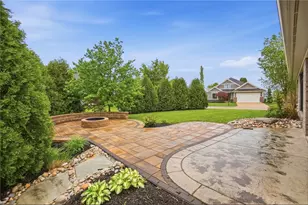1374 Highland Ln, Beavercreek Twp, OH 45385 - Photo 35