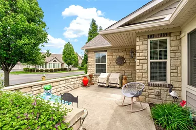 173 Scarborough Village Drive, Washington Twp, OH 45458 - Photo 3