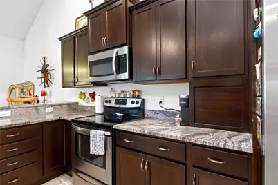 173 Scarborough Village Drive, Washington Twp, OH 45458 - Photo 13
