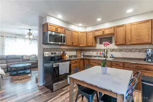 1720 Fair Oaks Dr, Sidney, OH 45365 - Photo 9