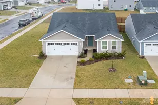 195 Skyway Dr, Springfield Twp, OH 45505 - Photo 3
