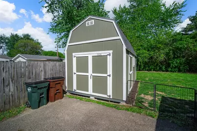 1958 Kylemore Drive, Xenia, OH 45385 - Photo 17