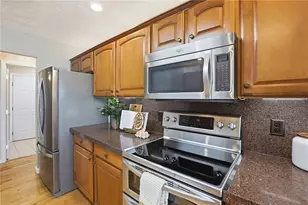 6899 Evergreen Cir, Huber Heights, OH 45424 - Photo 17