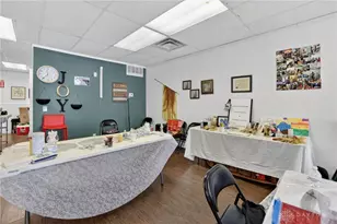 7045-7049 Montgomery Rd, Silverton, OH 45236 - Photo 19
